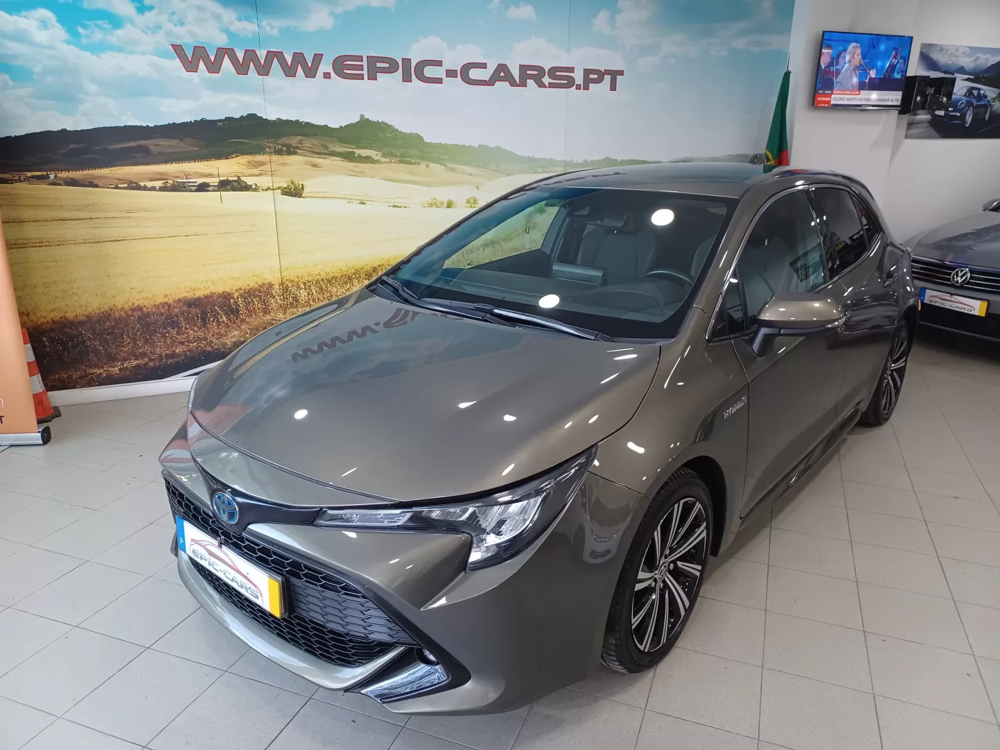 Toyota Corolla 1.8 Hybrid Comfort+P.Sport - foto 3