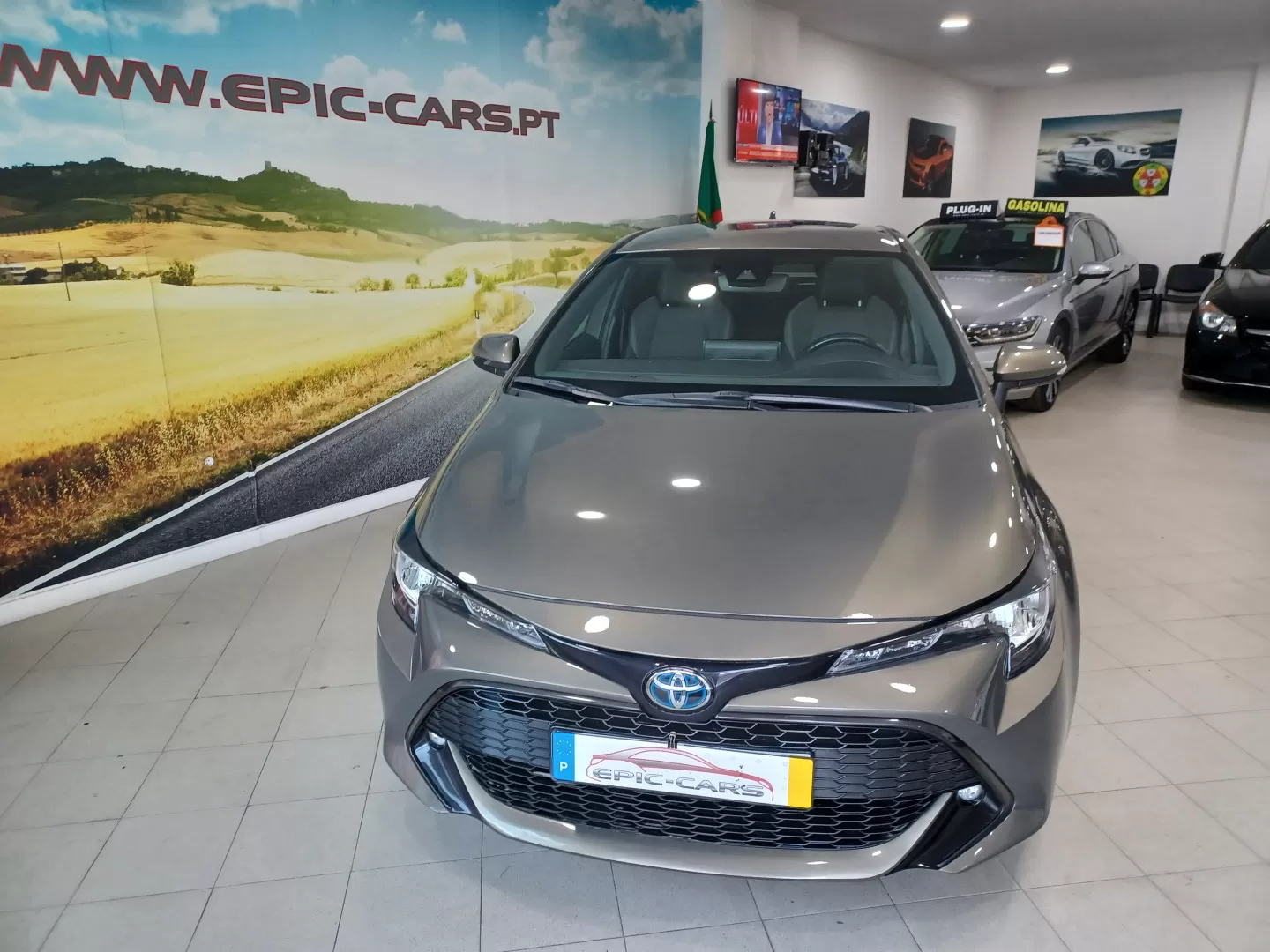Toyota Corolla 1.8 Hybrid Comfort+P.Sport - foto 4