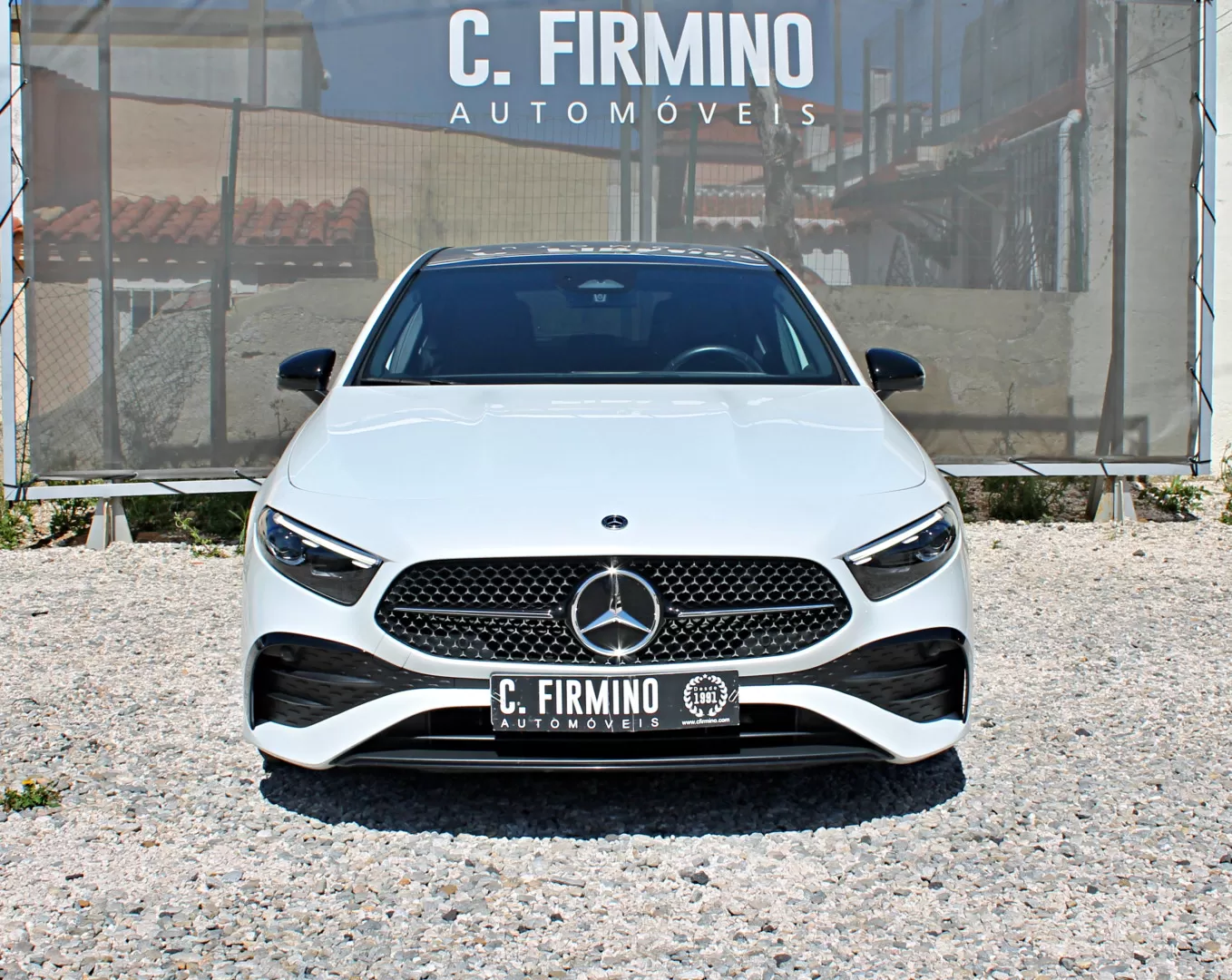 Mercedes-Benz A 180 7G-DCT AMG Line - foto 3