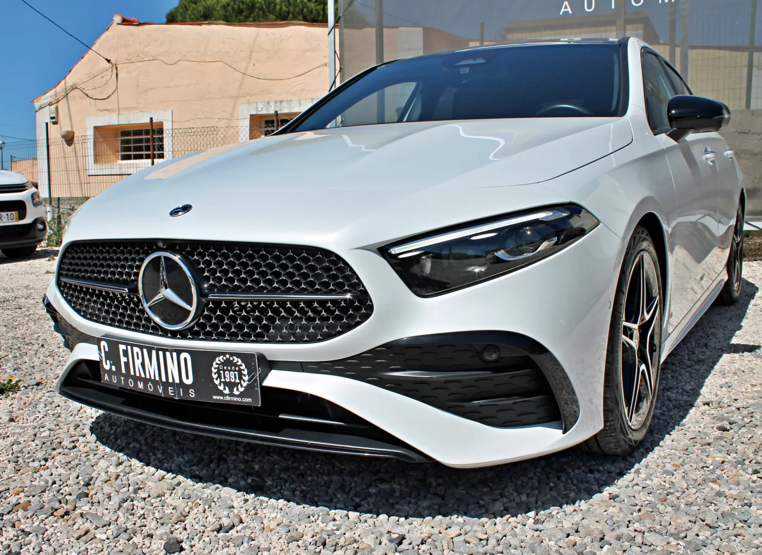 Mercedes-Benz A 180 7G-DCT AMG Line - foto 2