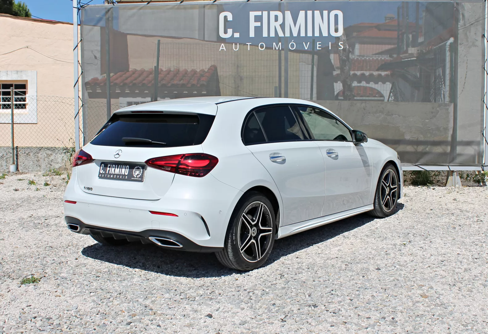 Mercedes-Benz A 180 7G-DCT AMG Line - foto 7