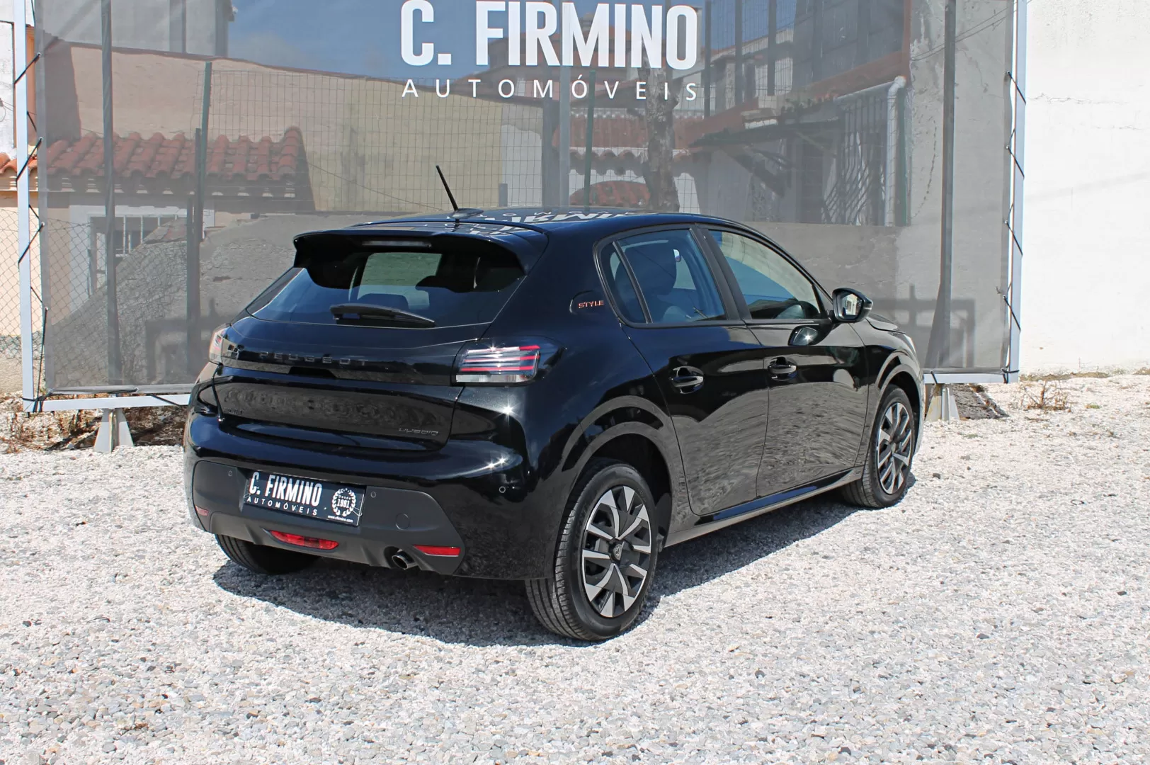 Peugeot 208 1.2 Hybrid Style e-DCS6 - foto 4