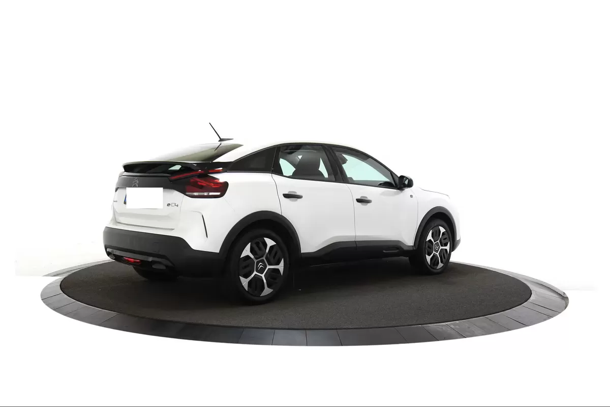 Citroën ë-C4 100 kW e-YOU - foto 3