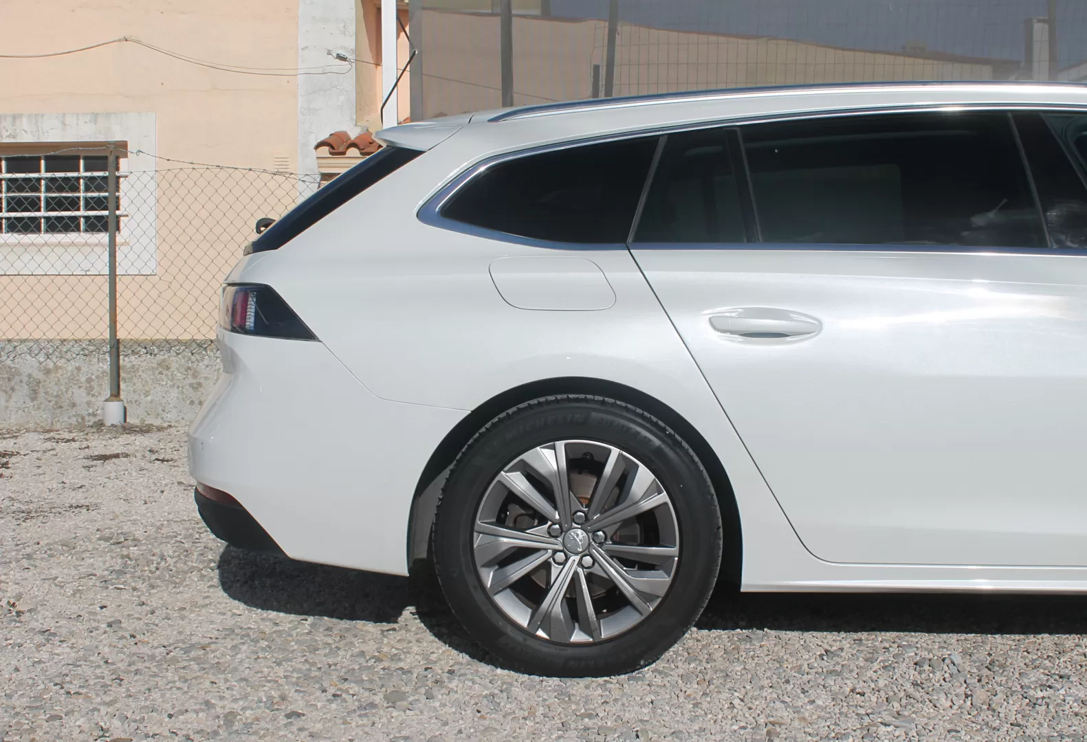Peugeot 508 SW 1.5 BlueHDi Allure EAT8 - foto 5