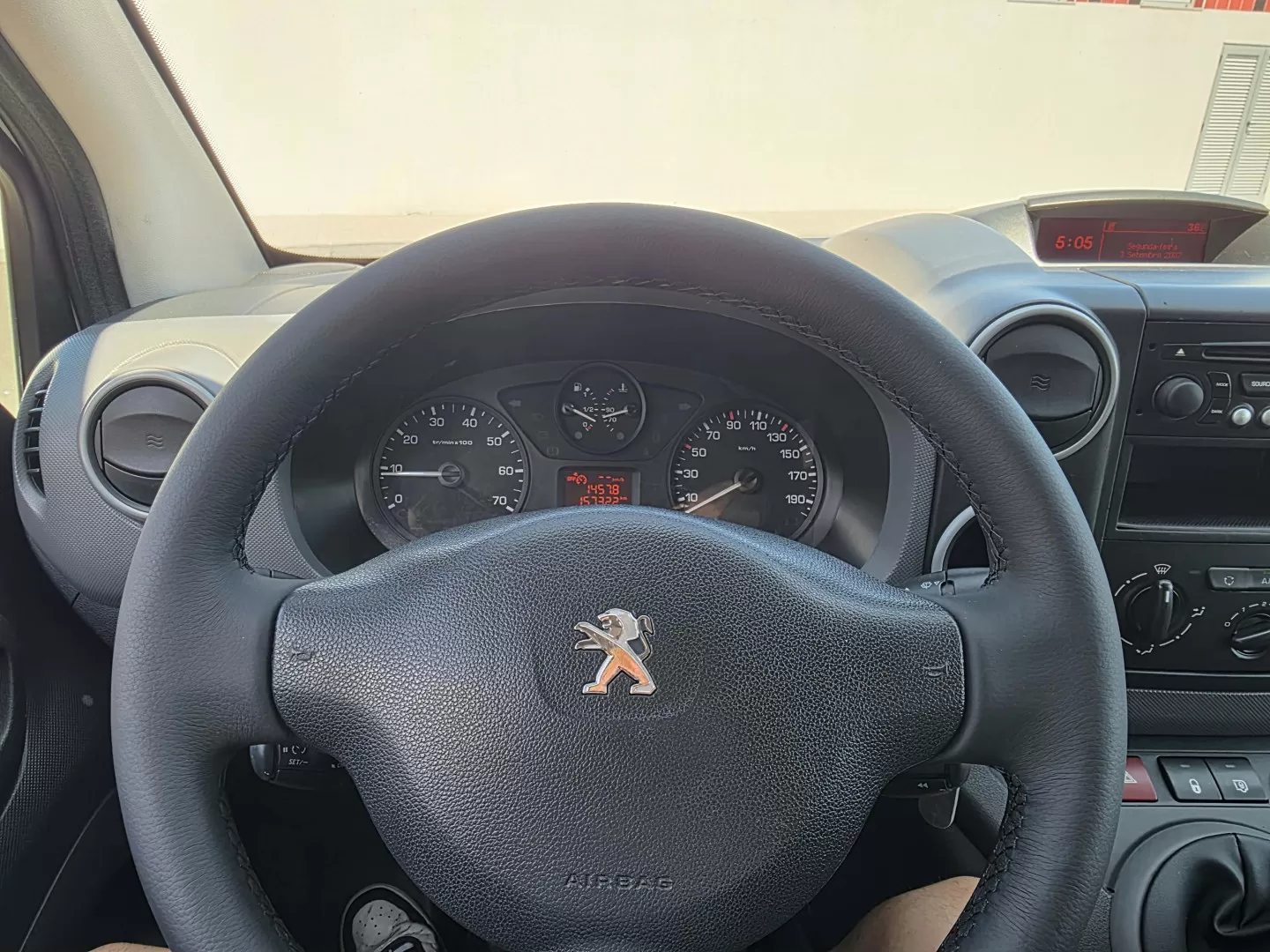 Peugeot  Partner L2 - foto 4