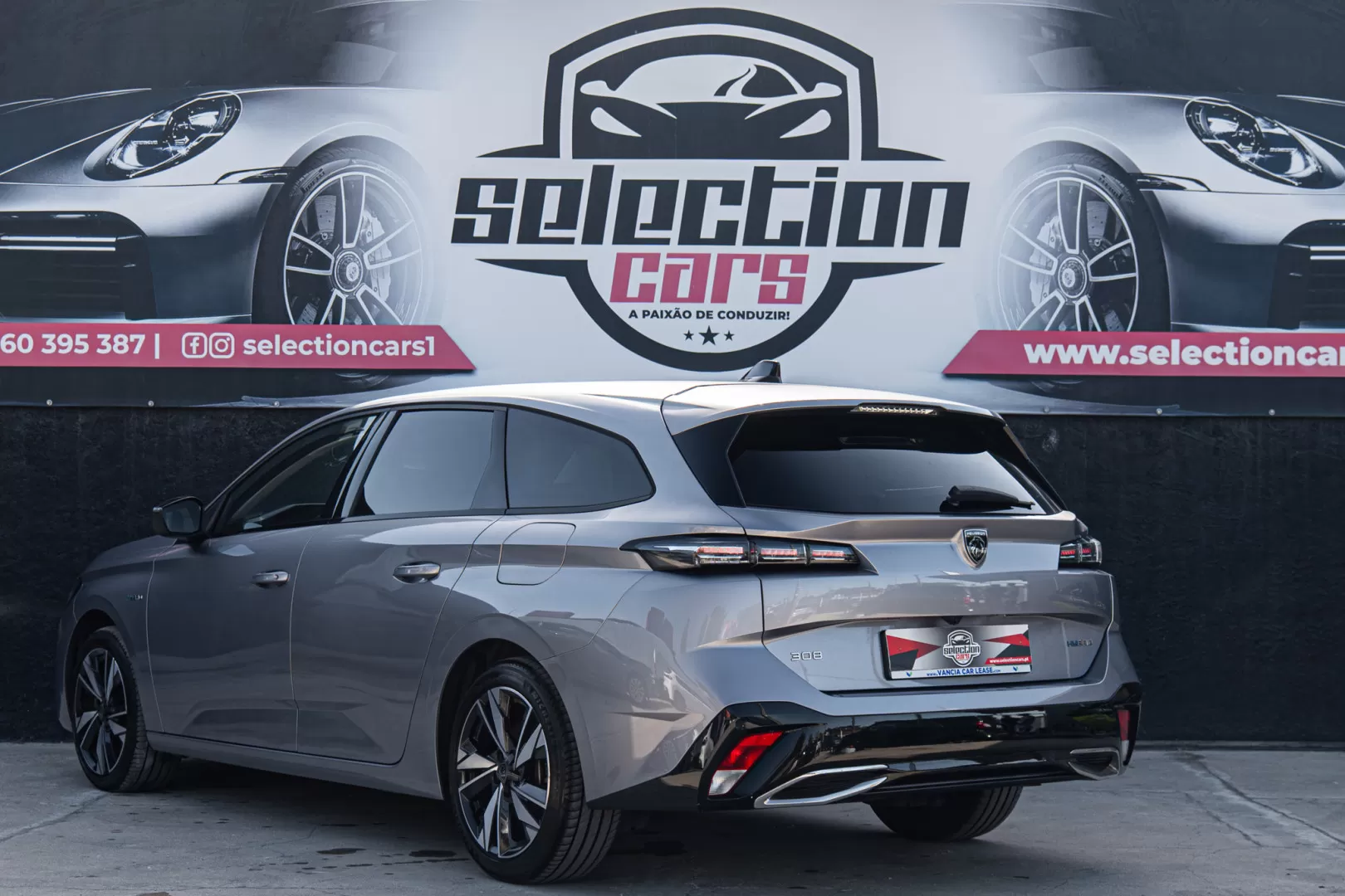 Peugeot 308 SW 1.6 Hybrid Allure Pack e-EAT8 - foto 5