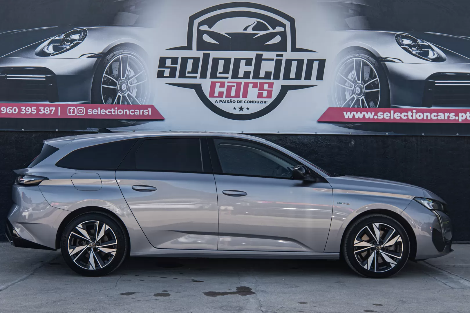 Peugeot 308 SW 1.6 Hybrid Allure Pack e-EAT8 - foto 2