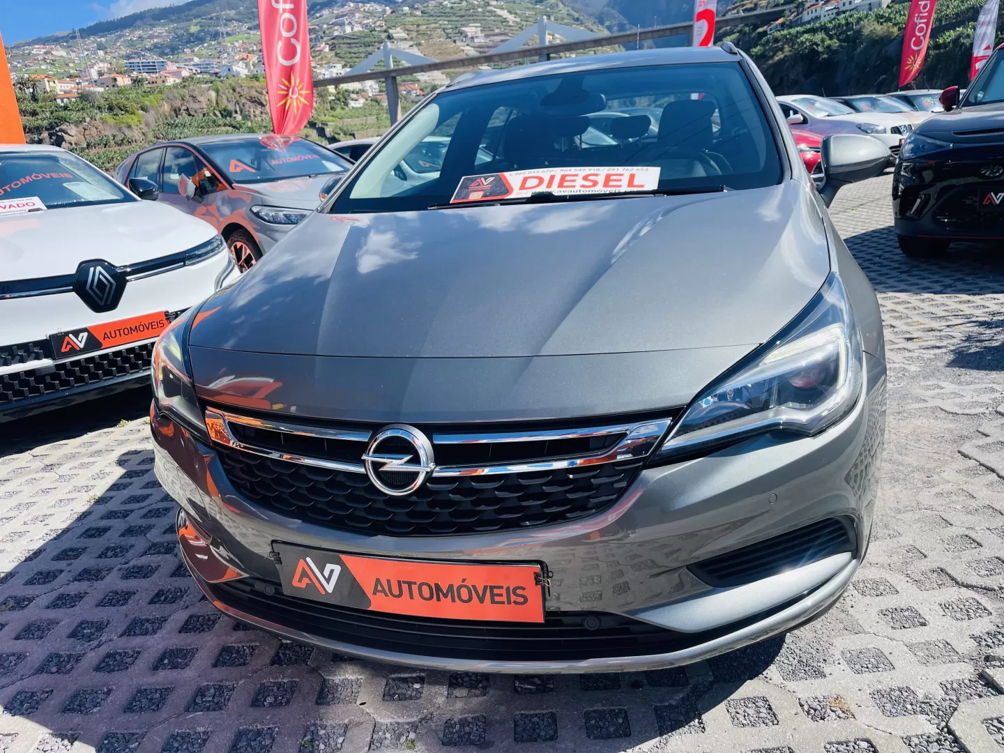 Opel Astra Caravan - foto 2
