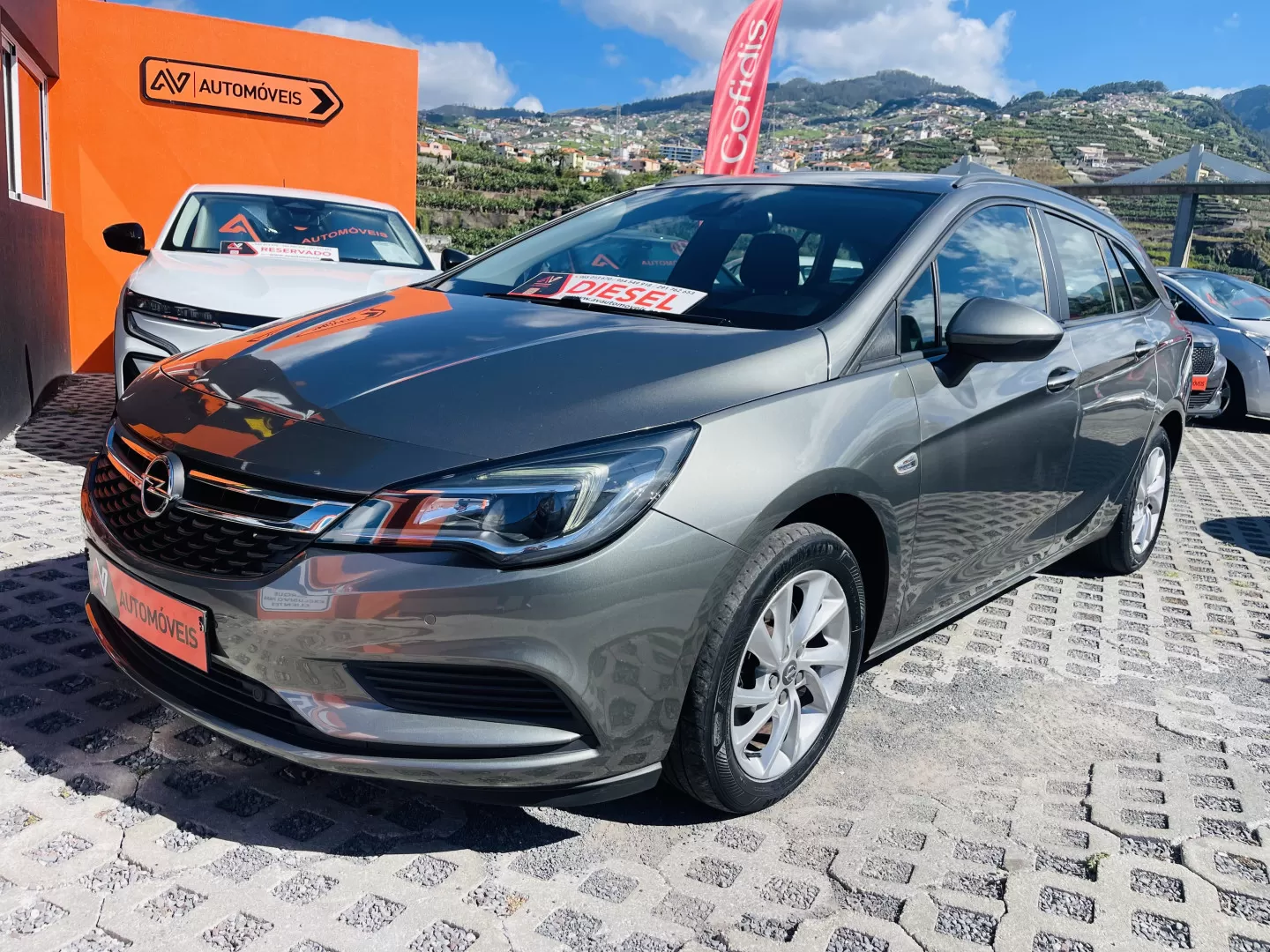 Opel Astra Caravan - foto 3