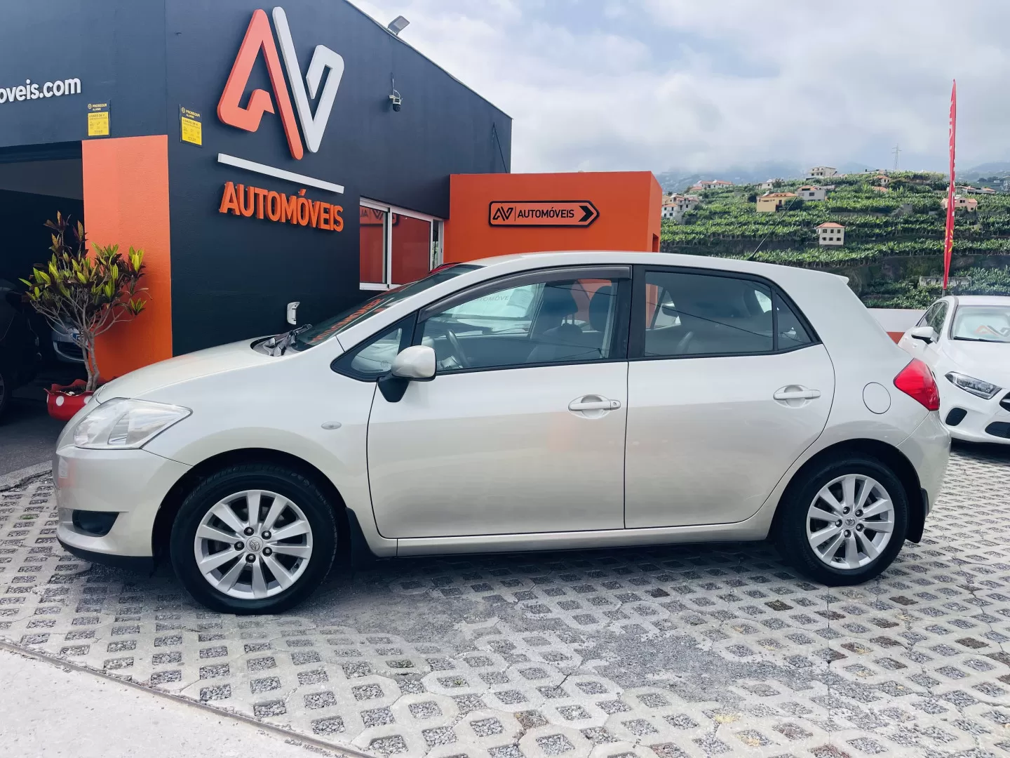 Toyota Auris 1.4 D-4D Exclusive - foto 4