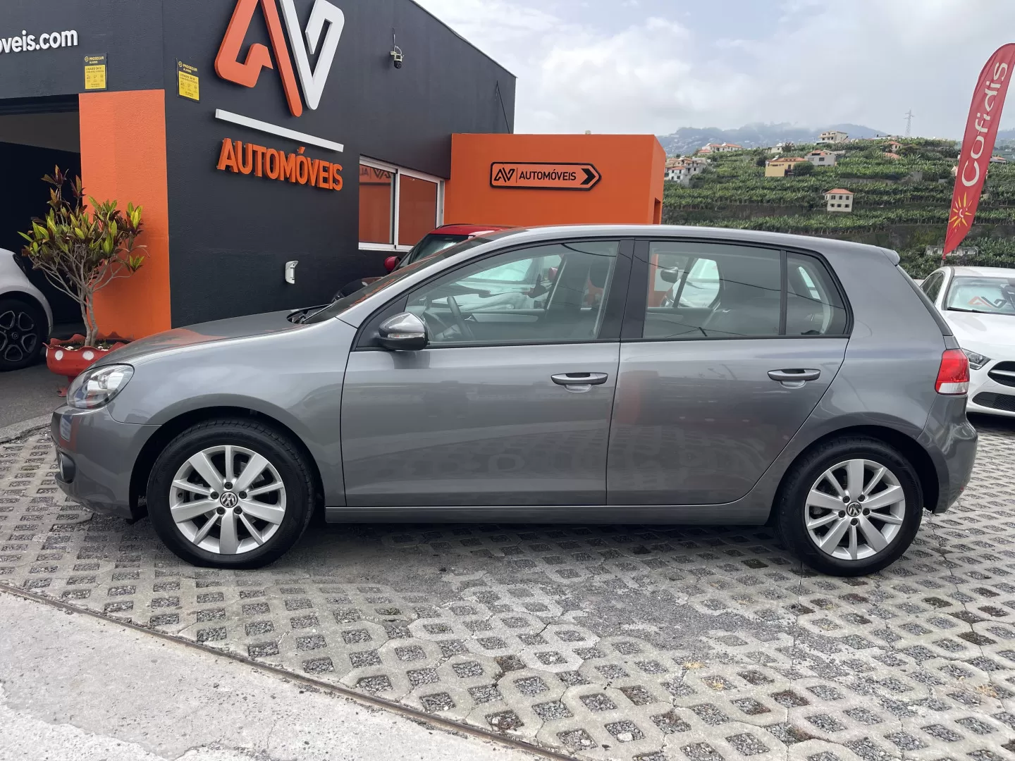 VW Golf 1.6 TDi Confortline - foto 4