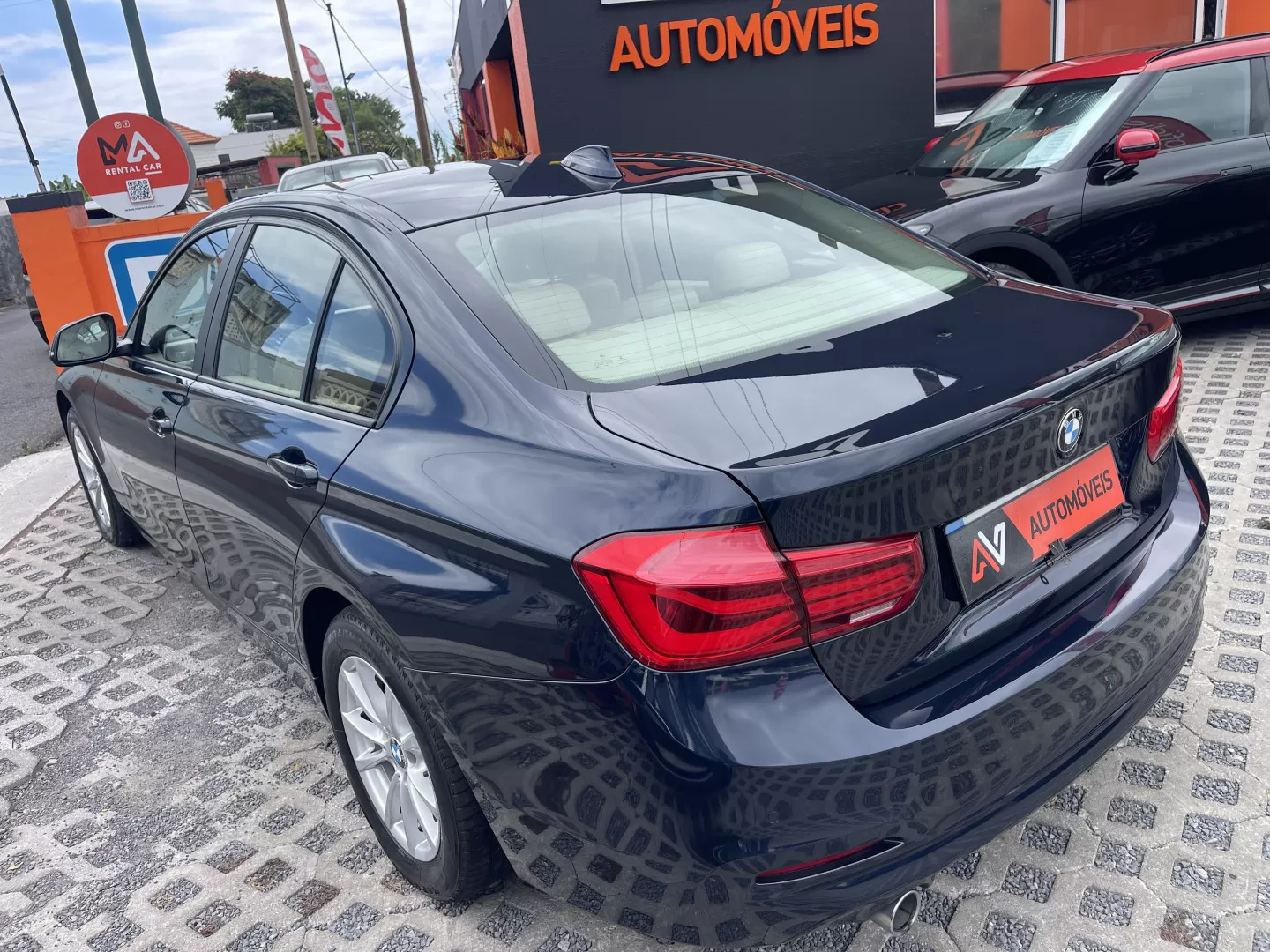 BMW 318 d Line Luxury - foto 5