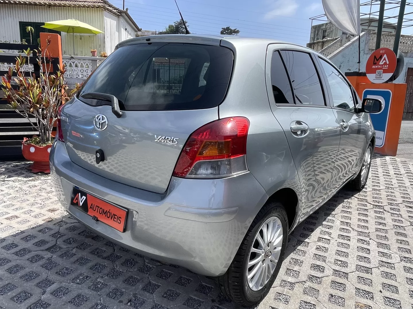 Toyota Yaris 1.4 D-4D Comfort 99g - foto 7