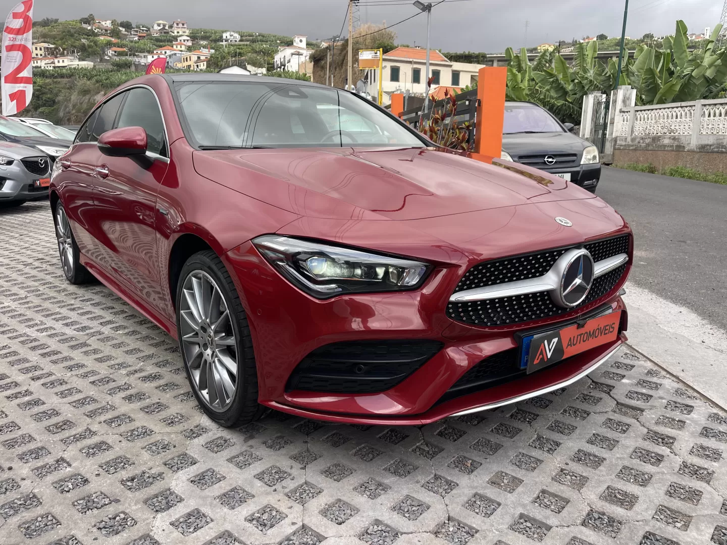 Mercedes-Benz CLA 250 e 8G-DCT AMG Line Advanced Plus