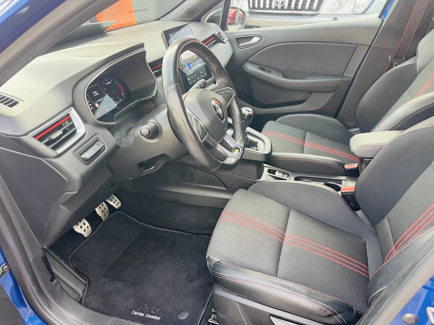 Renault Clio 1.0 TCe Evolution - foto 8