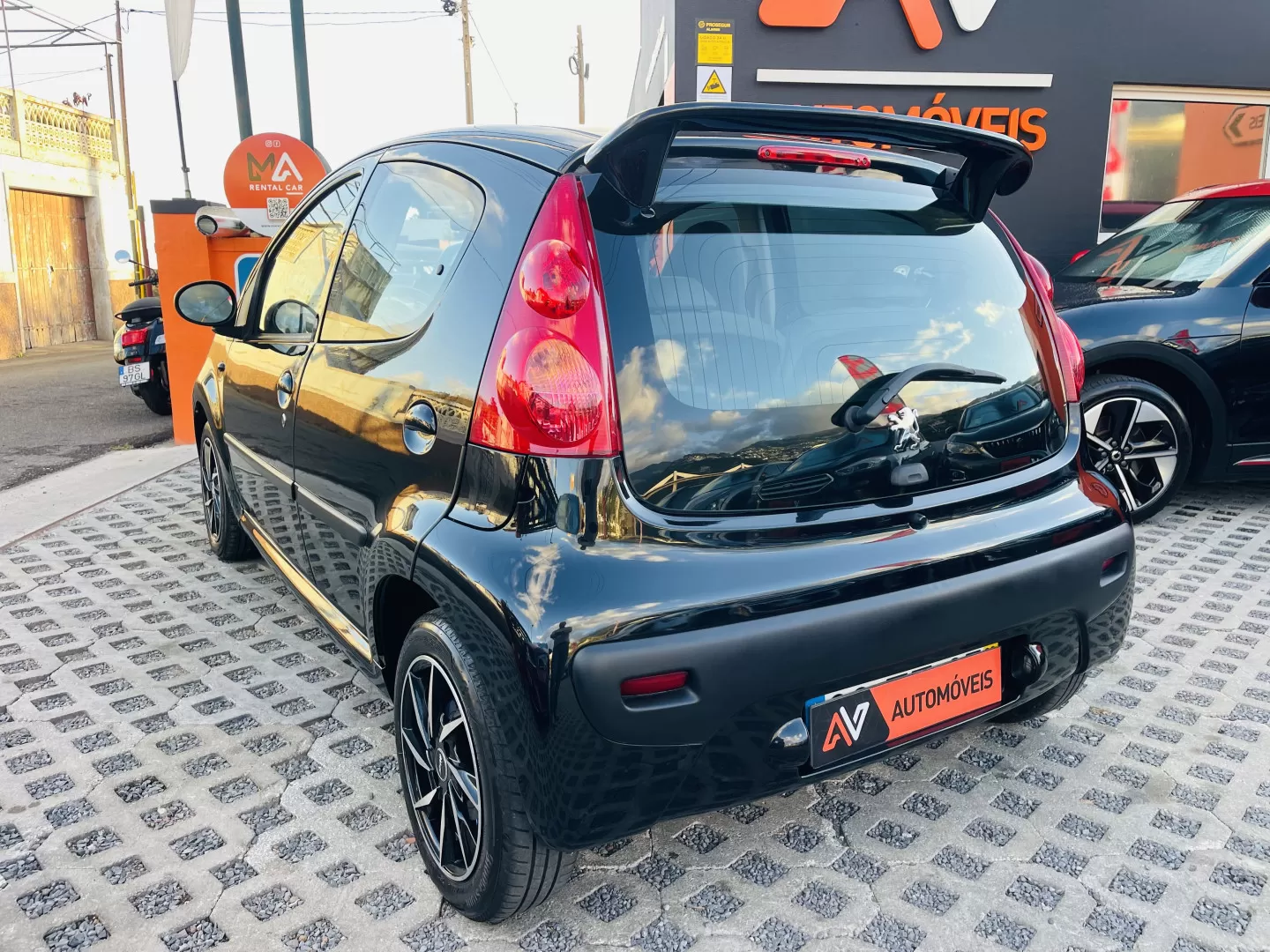 Peugeot 107 1.4 HDi Trendy - foto 5