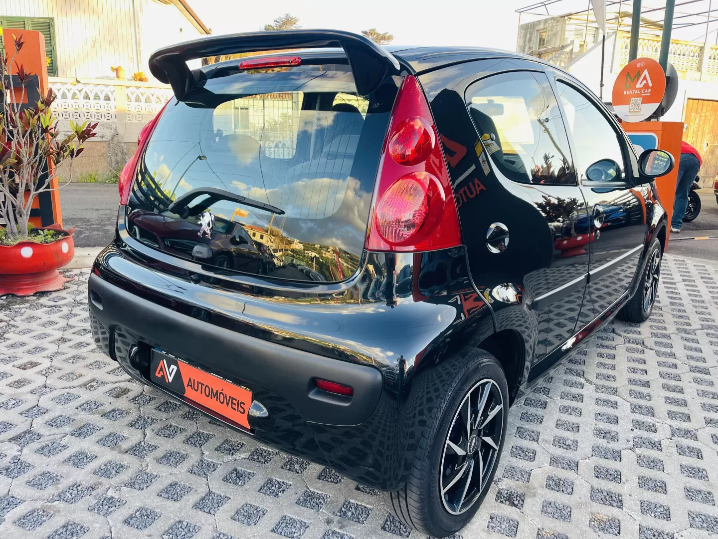 Peugeot 107 1.4 HDi Trendy - foto 7