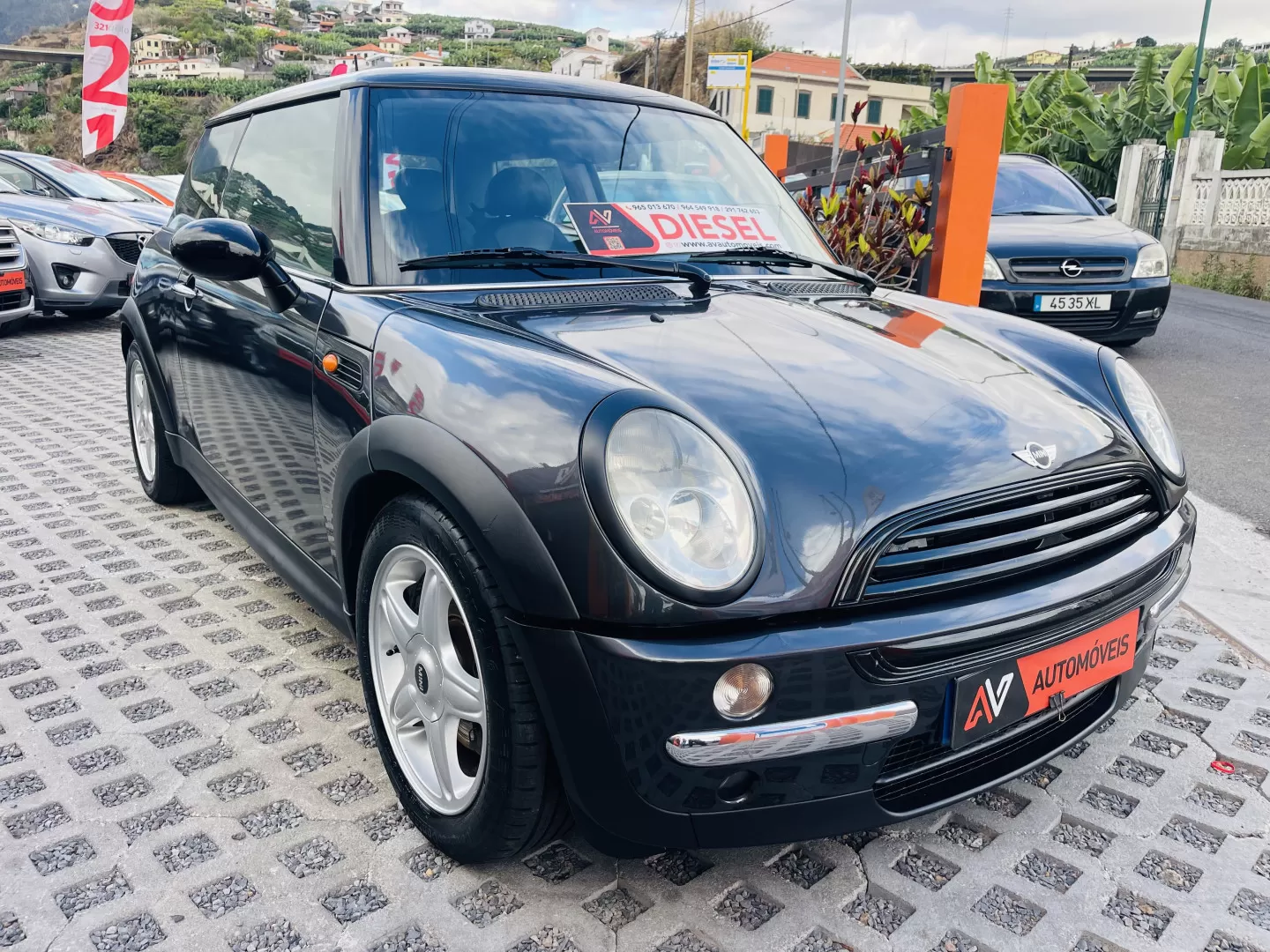 MINI One