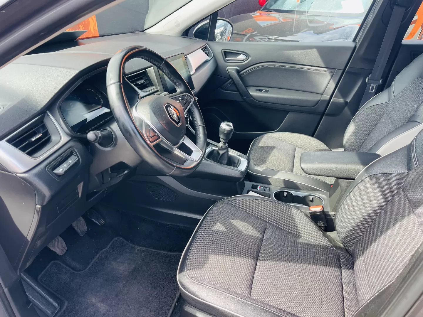 Renault Captur 1.0 TCe Equilibre - foto 8