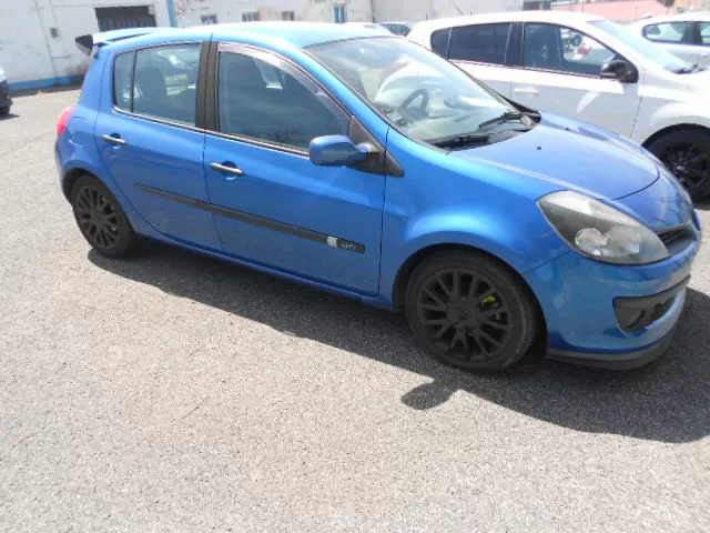 Renault Clio 1.5 DCI - foto 2