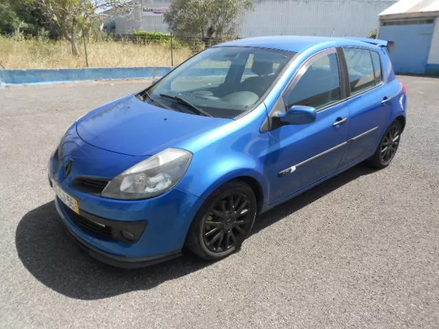 Renault Clio 1.5 DCI - foto 3