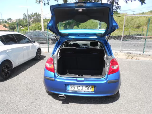 Renault Clio 1.5 DCI - foto 8