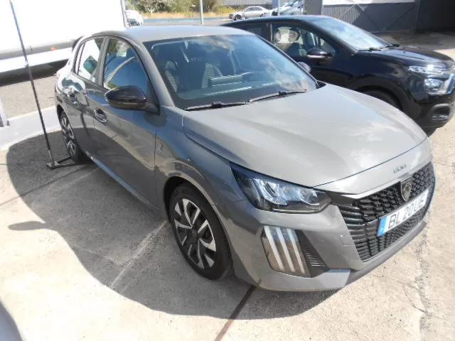 Peugeot 208 II  1.2 PURETECH - foto 2