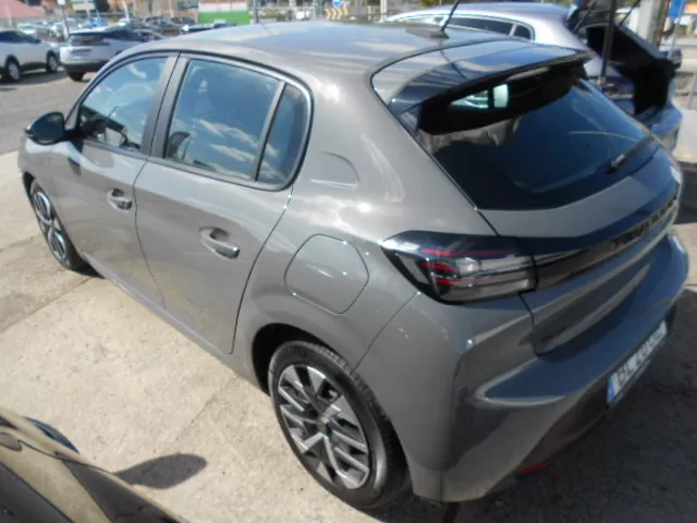 Peugeot 208 II  1.2 PURETECH - foto 4