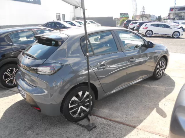 Peugeot 208 II  1.2 PURETECH - foto 5