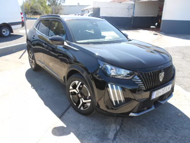 Peugeot 2008 ALLURE 1.2 PURETECH - foto 2