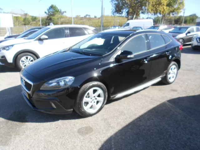 Volvo  VOLVO V40 CROSS COUNTRY - foto 3