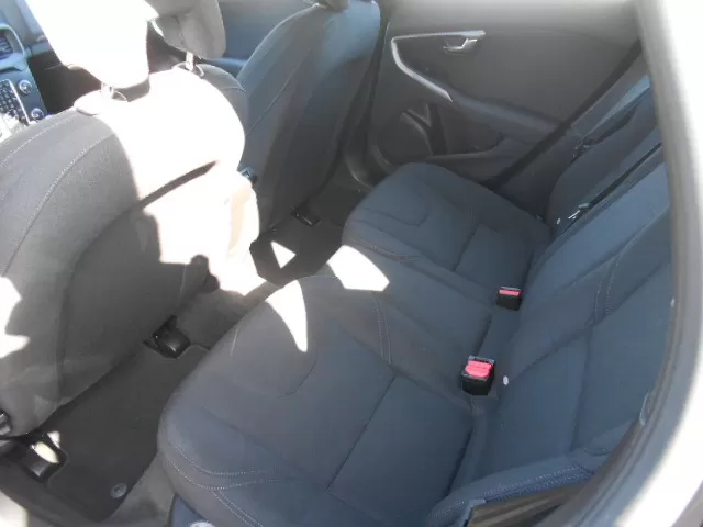 Volvo  VOLVO V40 CROSS COUNTRY - foto 8