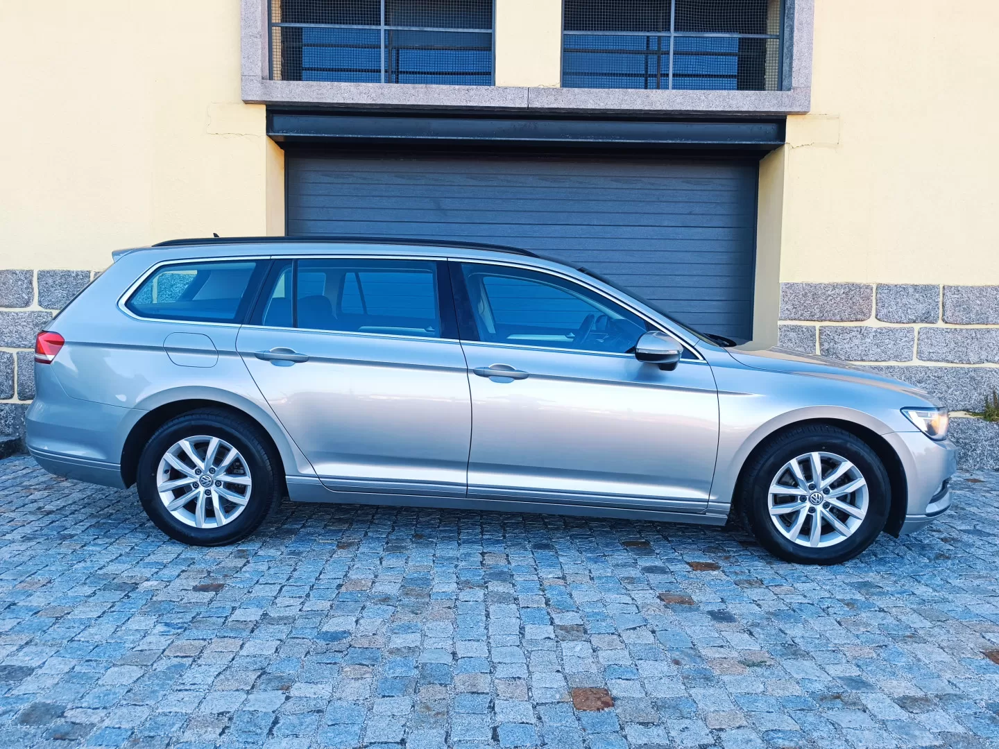VW Passat Variant 1.6 TDI BlueMotion - foto 6
