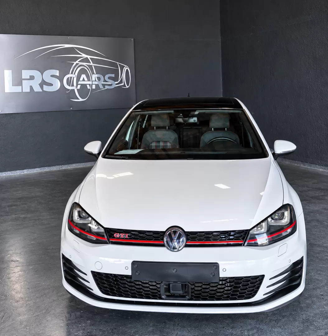 VW Golf 2.0 TSi GTi DSG Performance - foto 2