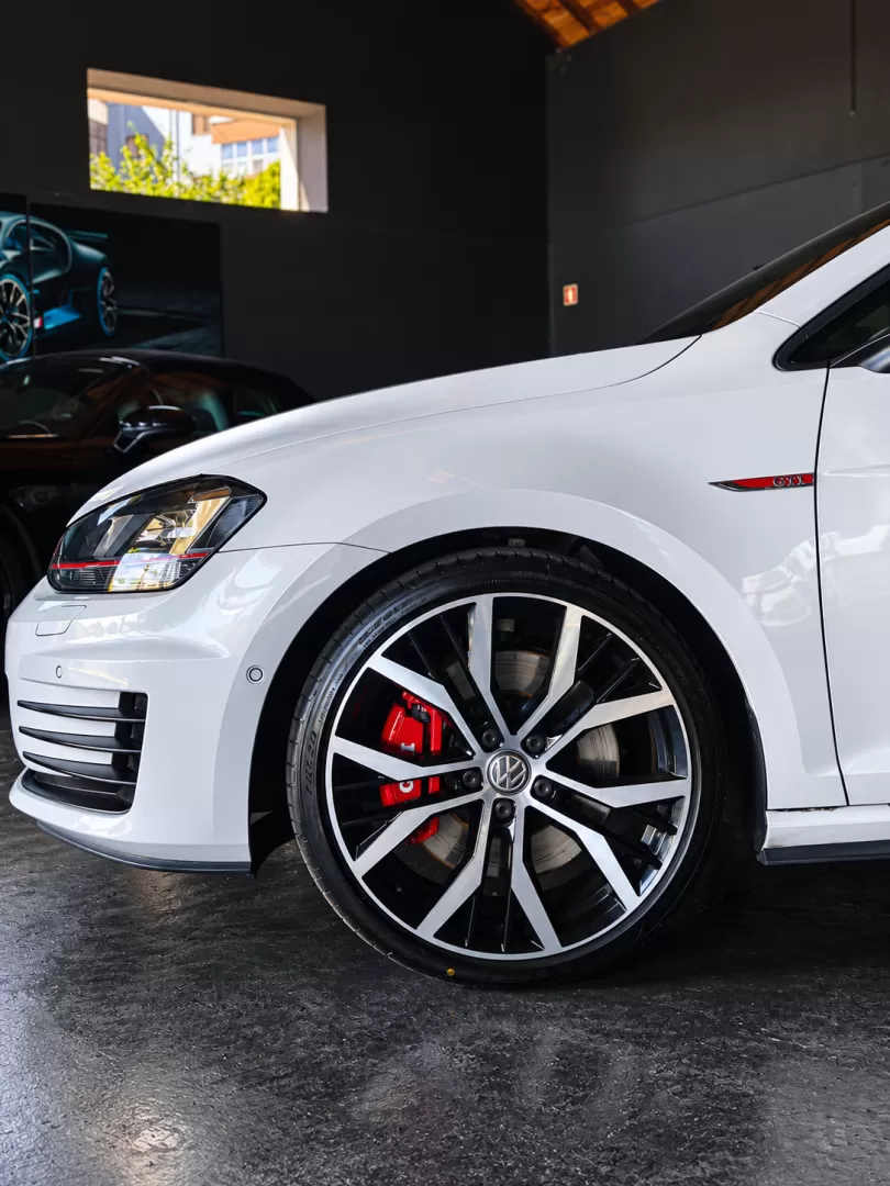 VW Golf 2.0 TSi GTi DSG Performance - foto 6