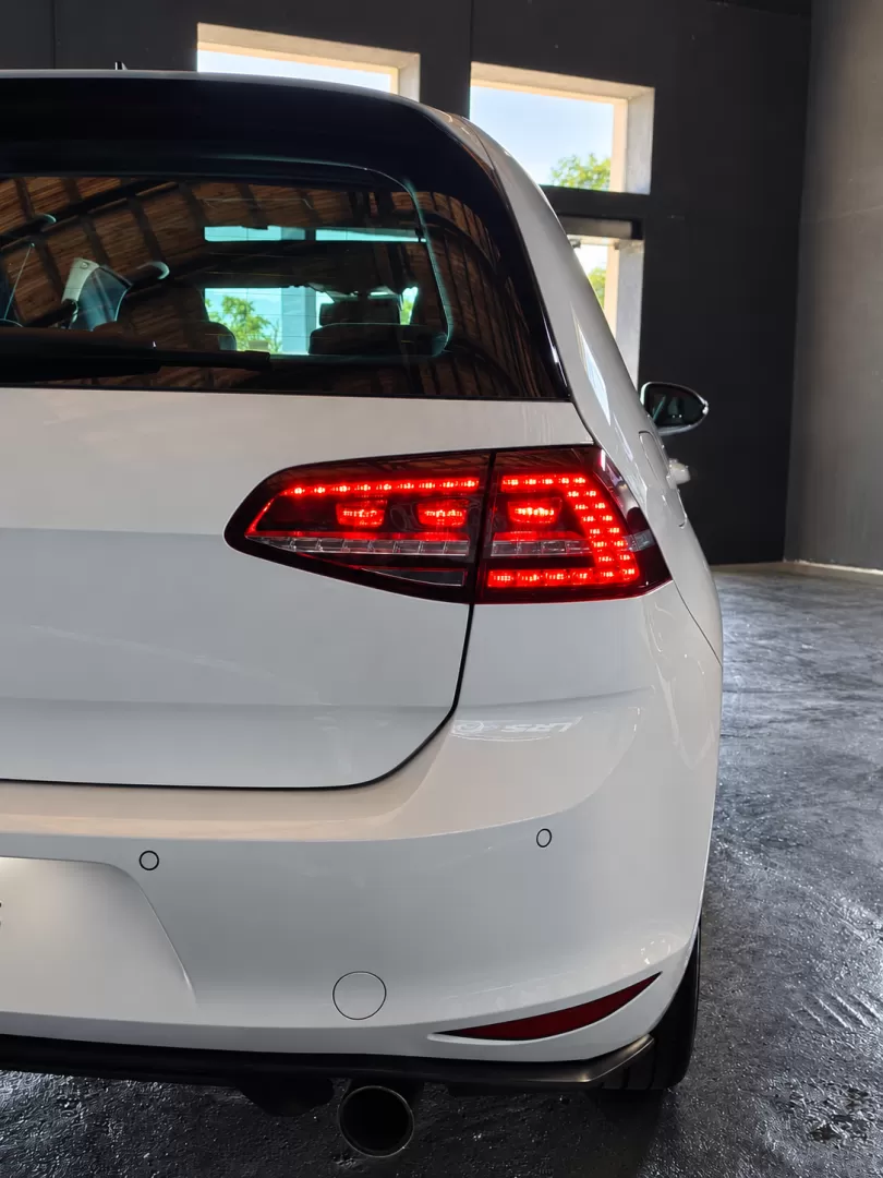 VW Golf 2.0 TSi GTi DSG Performance - foto 8