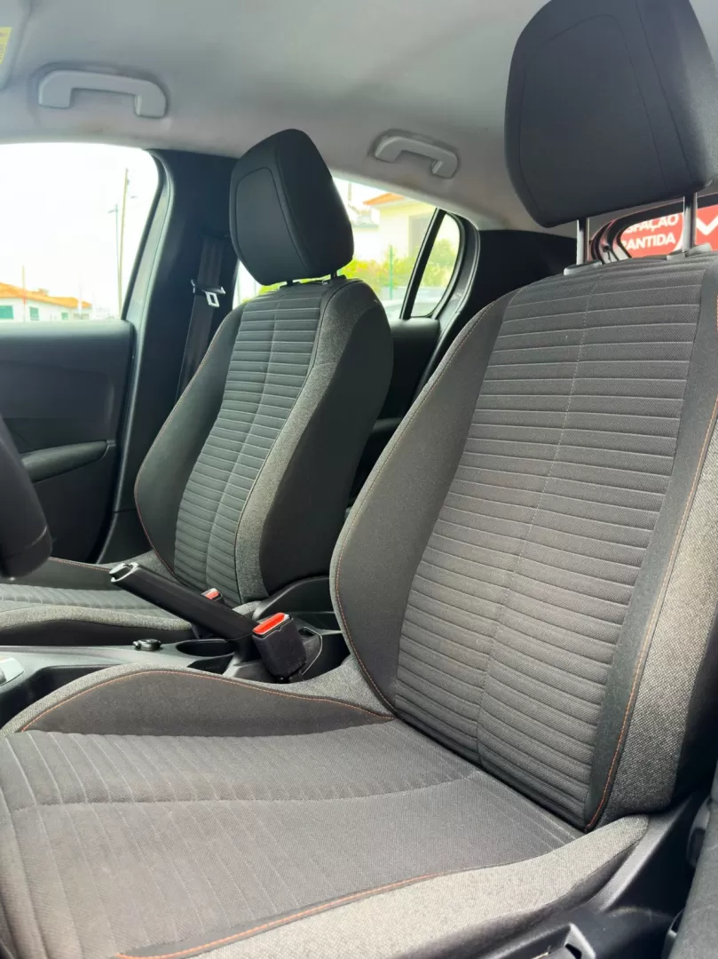 Peugeot 2008 1.5 BlueHDi Active Pack - foto 8