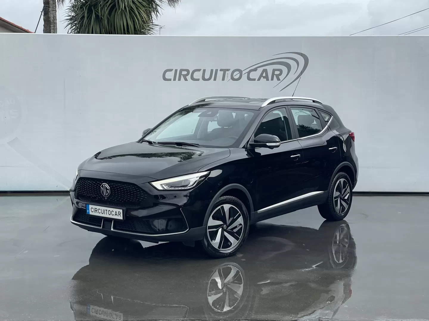 MG ZS Luxury