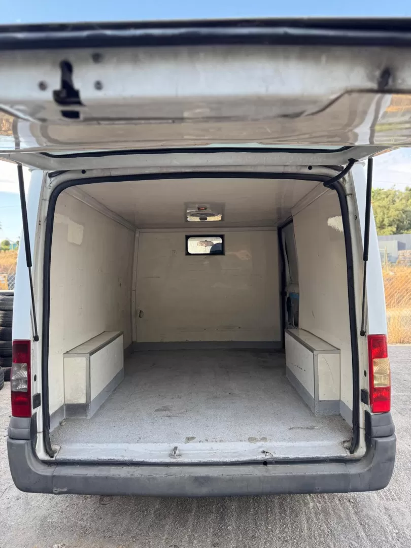 Ford  Transit 260 S 2.2 TDCi Curta-TNormal - foto 8