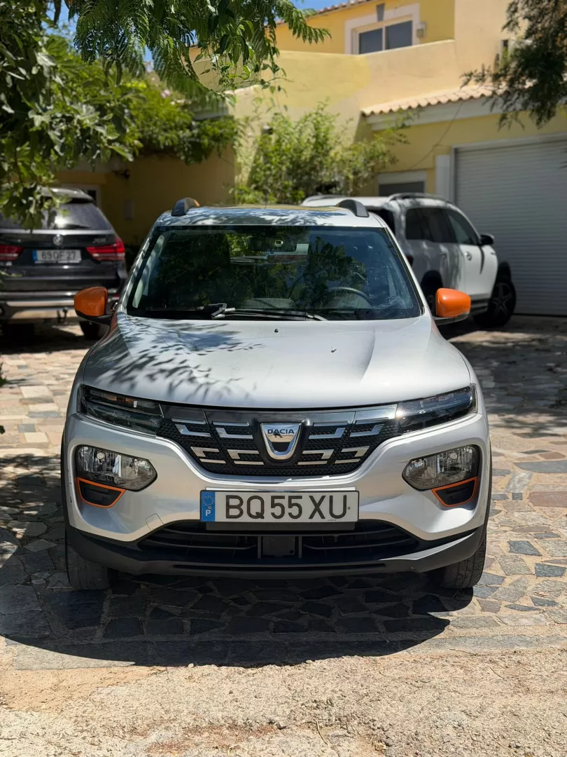 Dacia Spring - foto 2