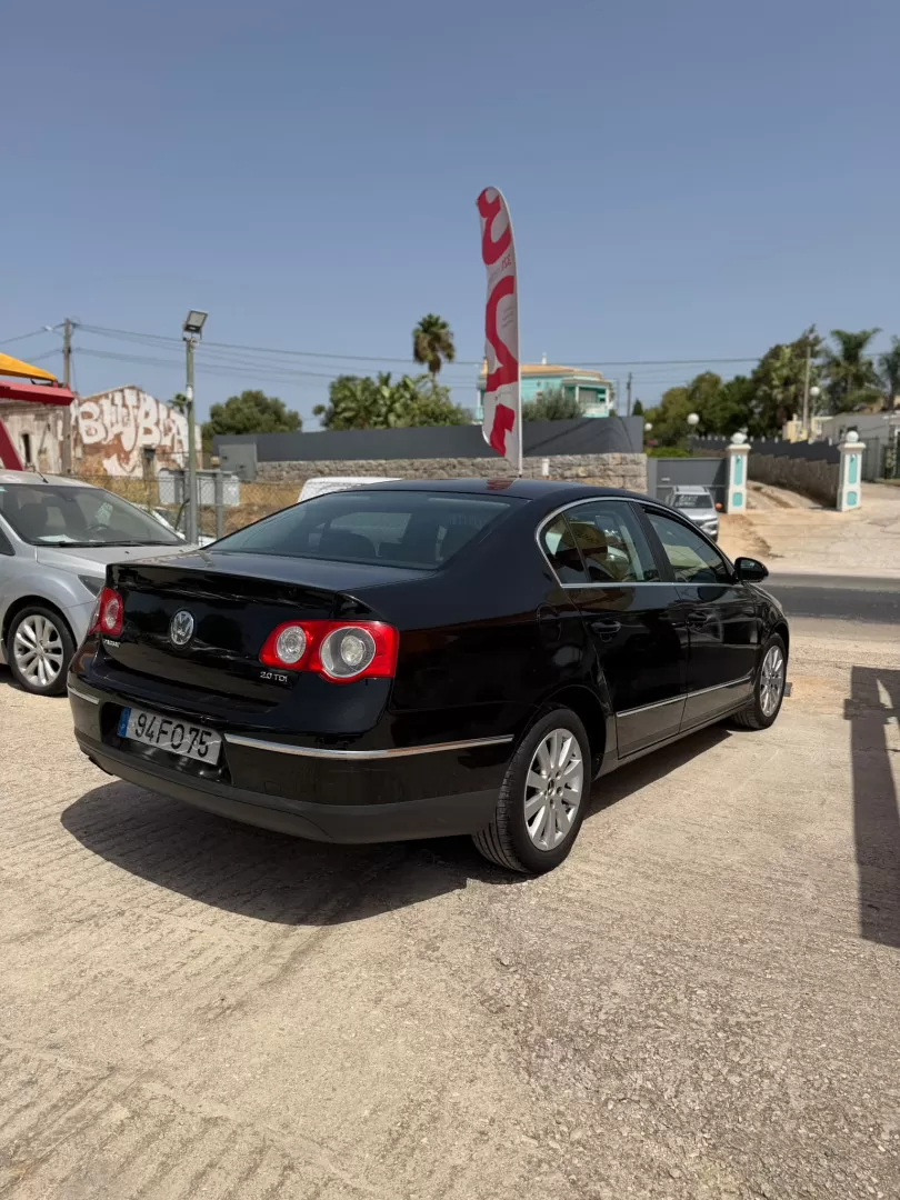 VW Passat 2.0 TDI Confortline - foto 3