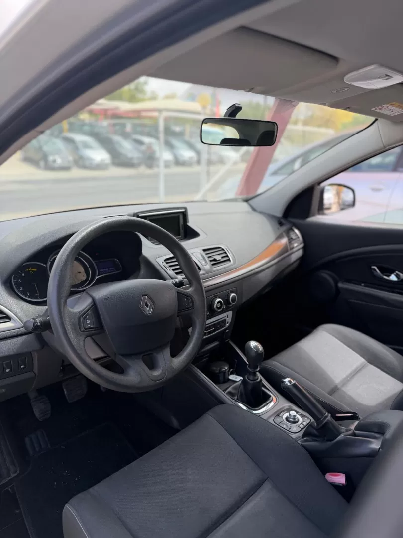 Renault Mégane 1.5 dCi - foto 7