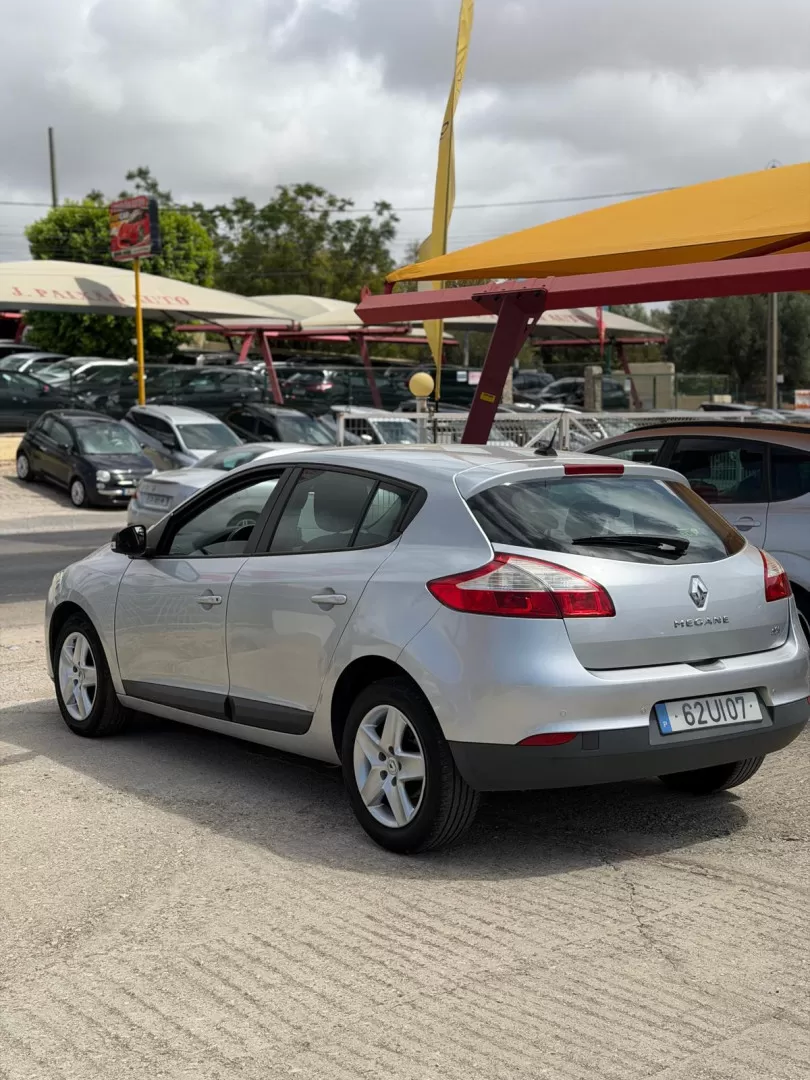 Renault Mégane 1.5 dCi - foto 6