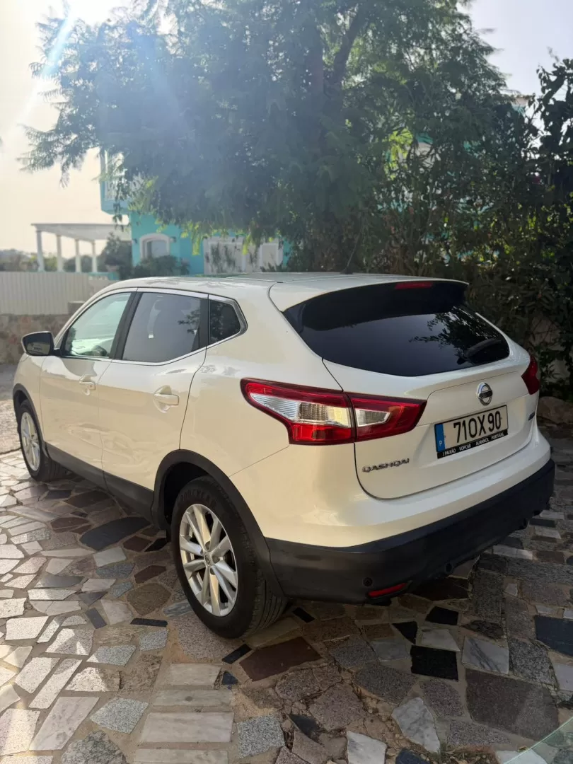 Nissan Qashqai 1.5 dCi - foto 6
