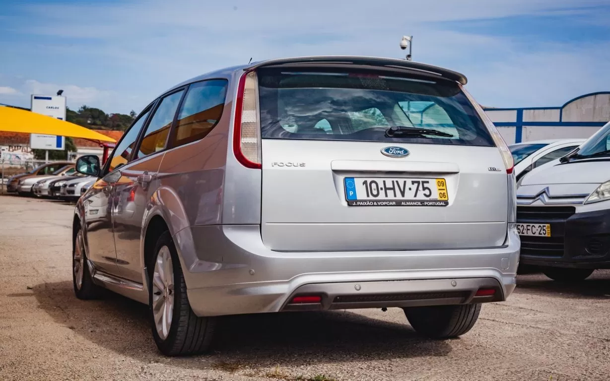 Ford Focus 1.6 TDCi Connection - foto 3