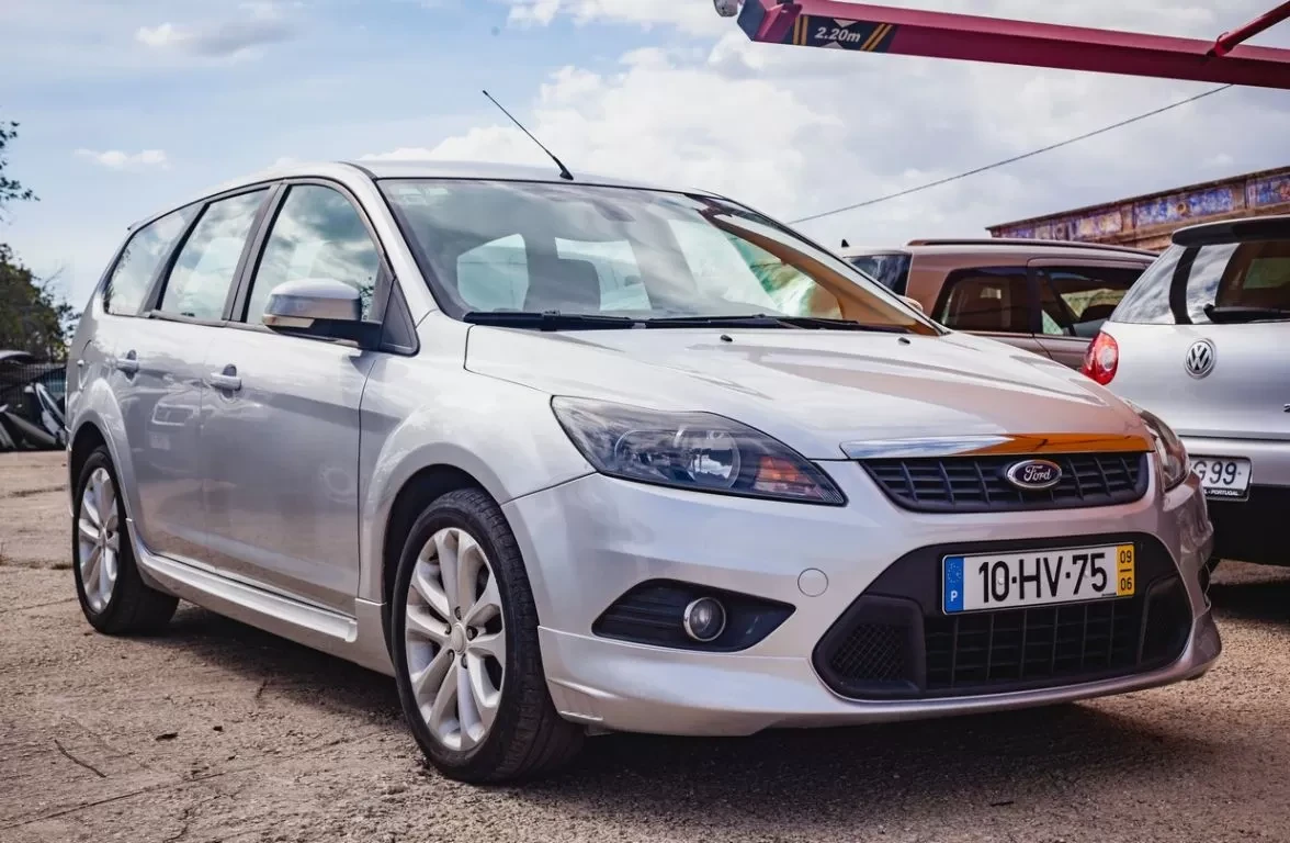 Ford Focus 1.6 TDCi Connection - foto 2