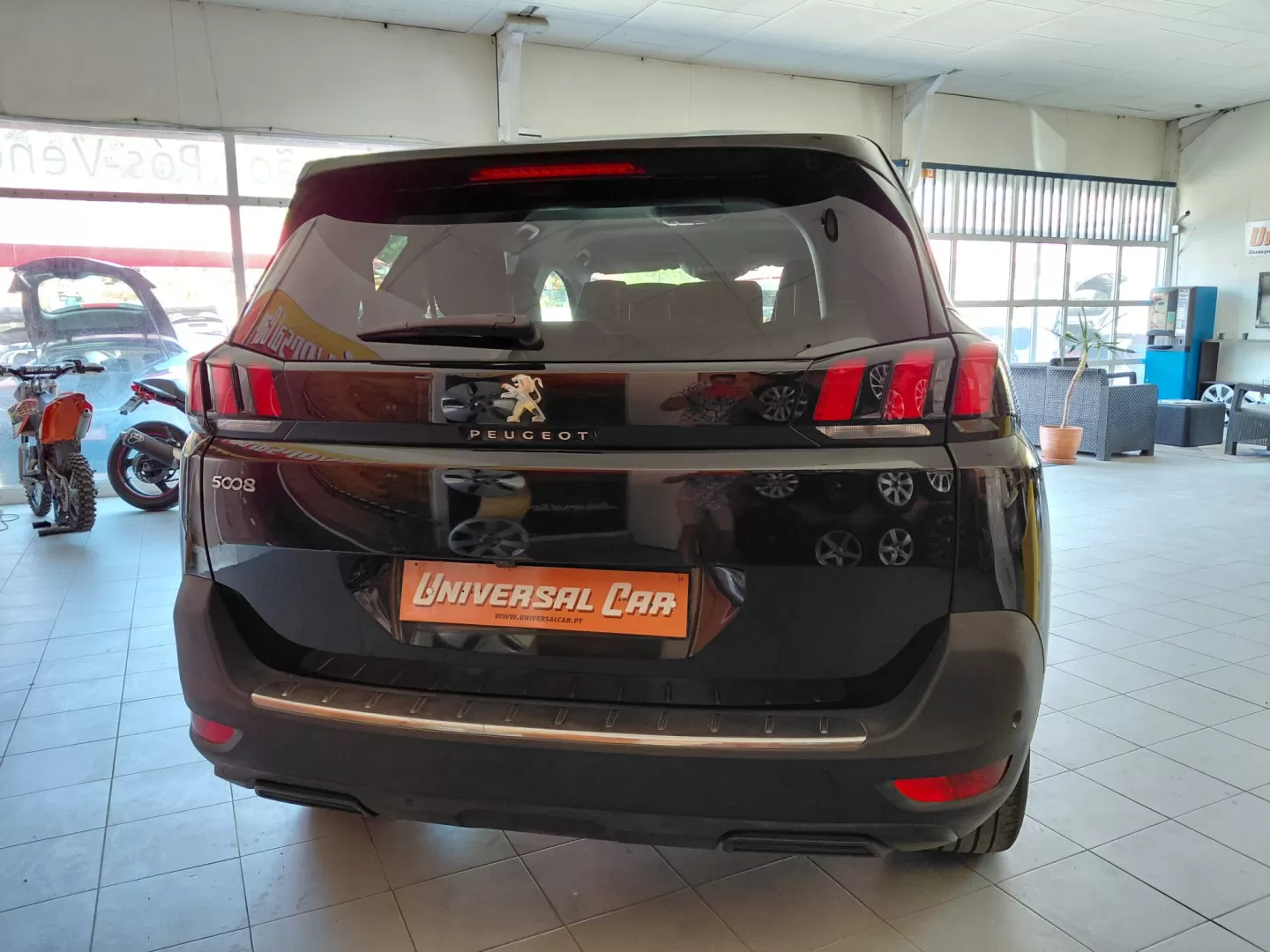 Peugeot 5008 PureTech 130 Stop & Start Active Pack - foto 4