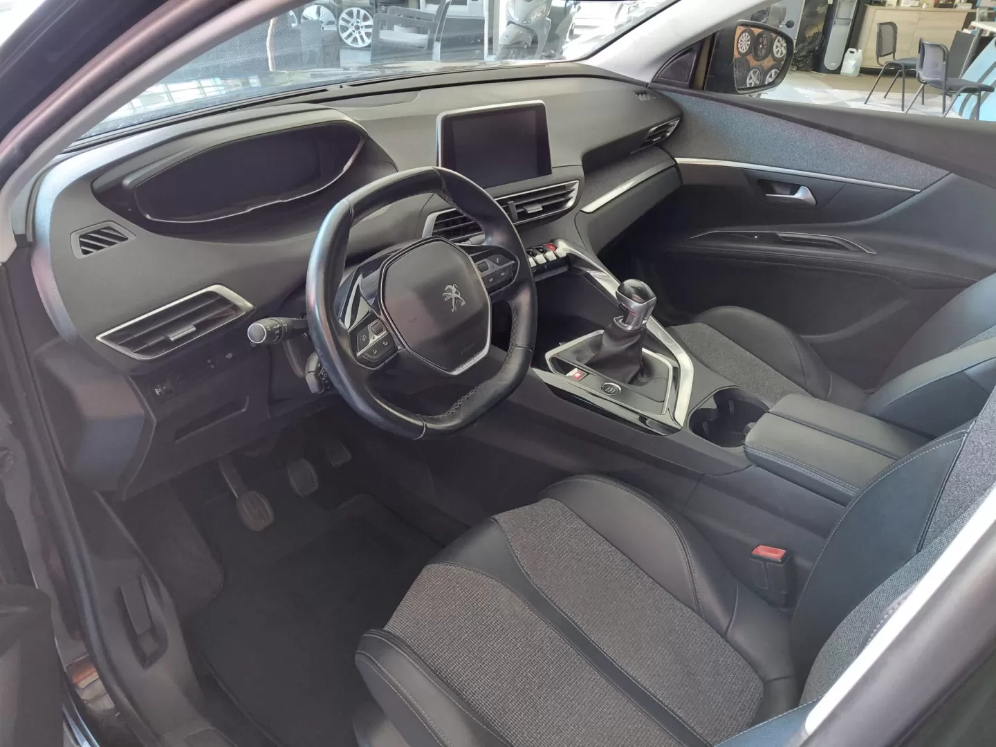 Peugeot 5008 PureTech 130 Stop & Start Active Pack - foto 8