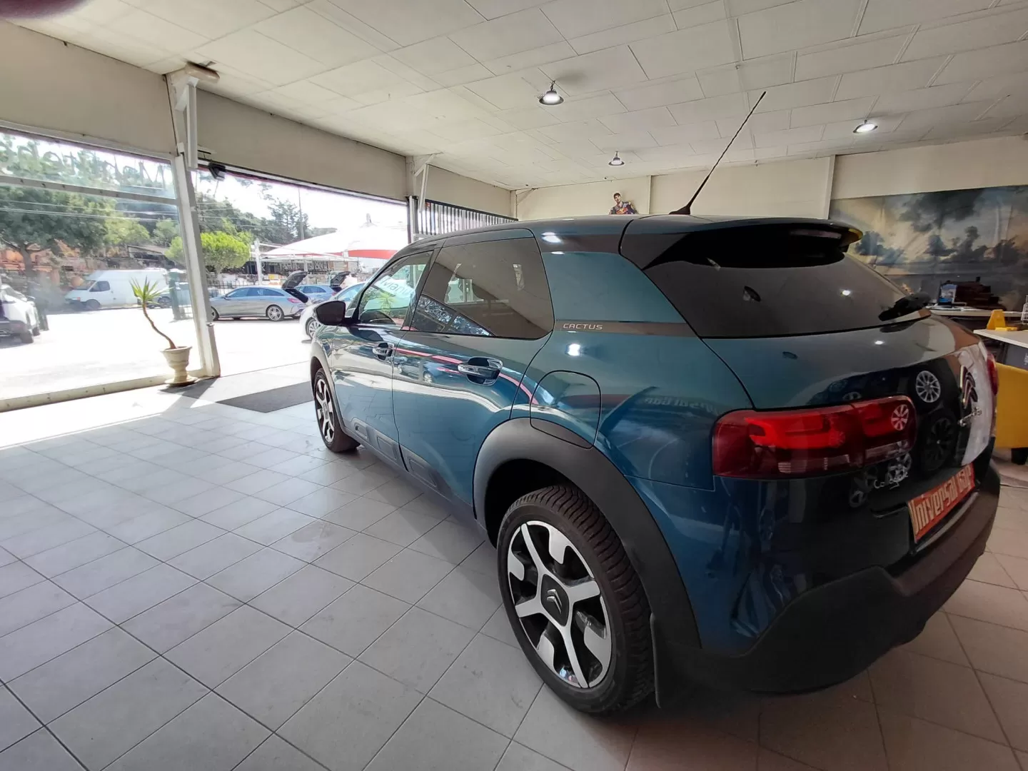 Citroën C4 Cactus 1.2 PureTech Rip Curl - foto 5