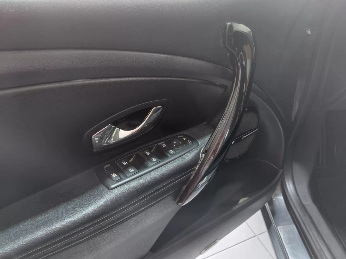 Renault Mégane Sport Tourer 1.5 dCi Bose Edition - foto 8